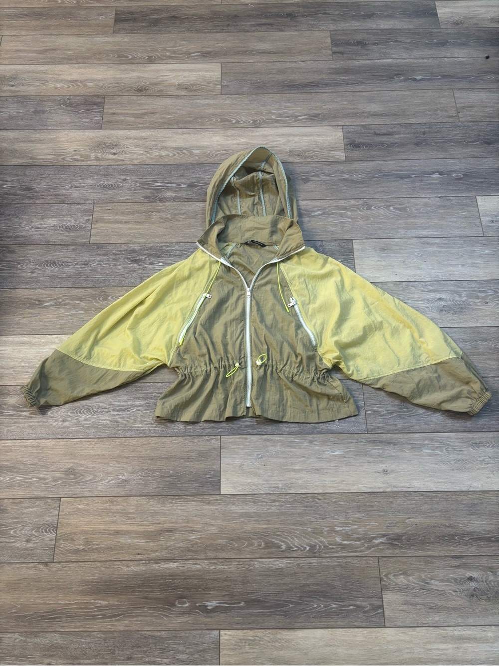 Zara Cropped Windbreaker Sz M Nylon Jacket Gorpcore Granola Girl Outdoor Hike